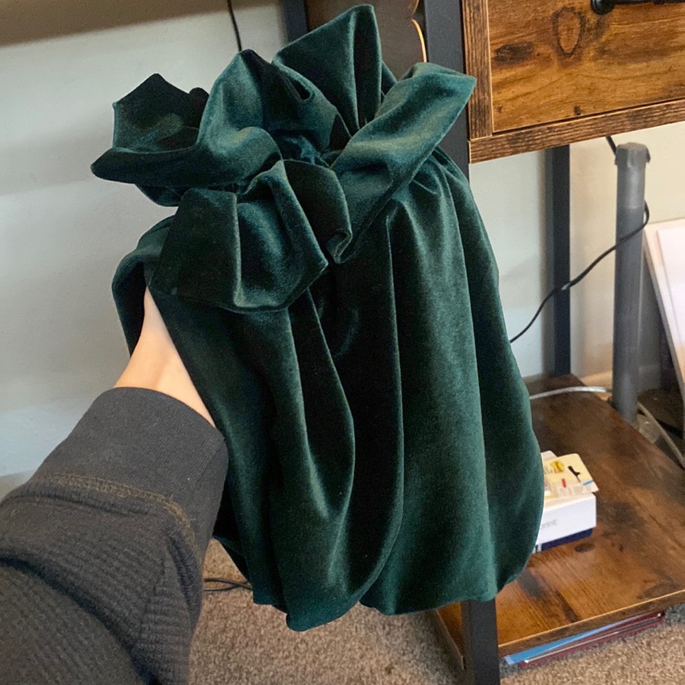 Green crushed velvet hair turban retro